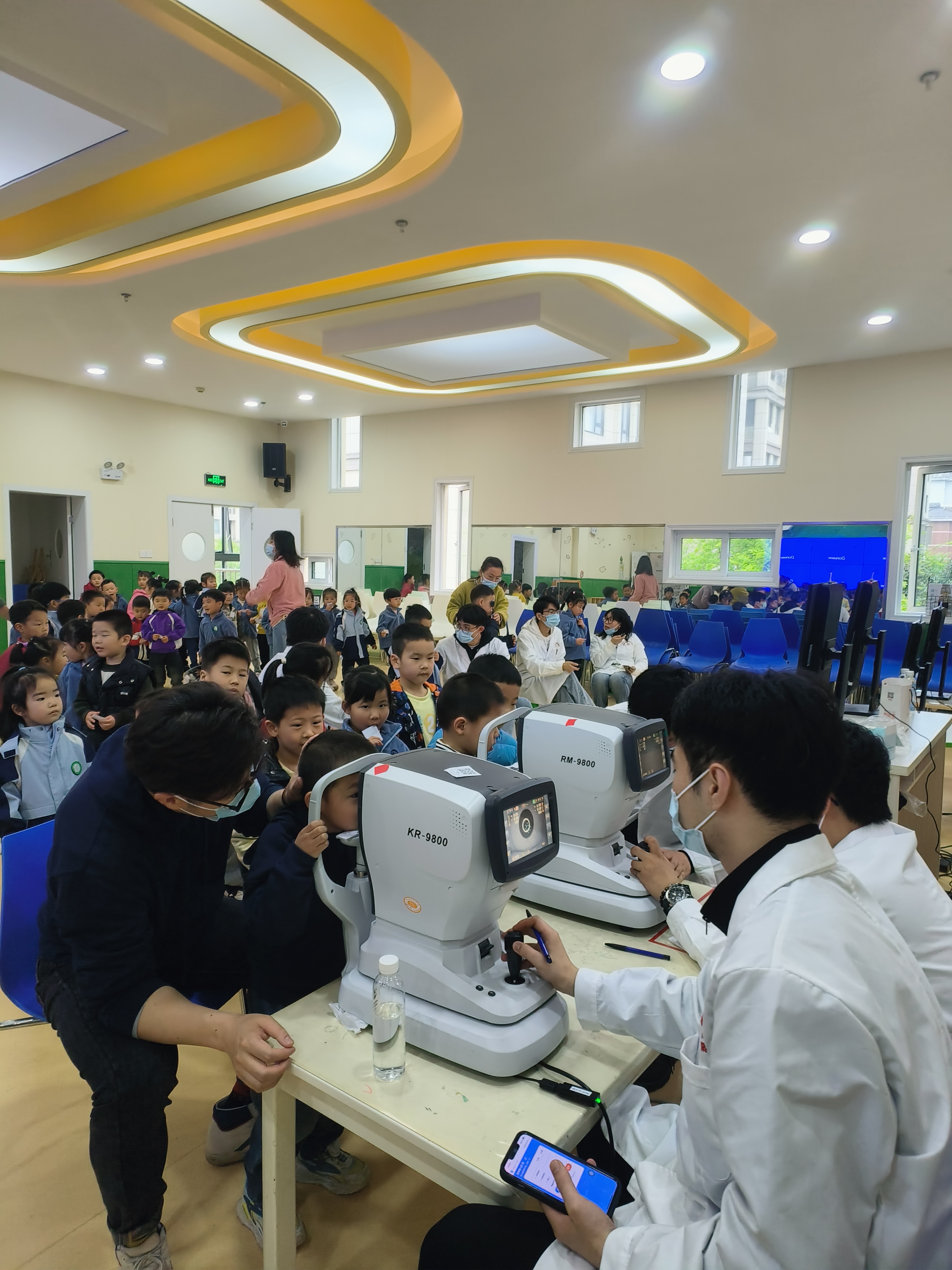 宁波明眸皓齿活动